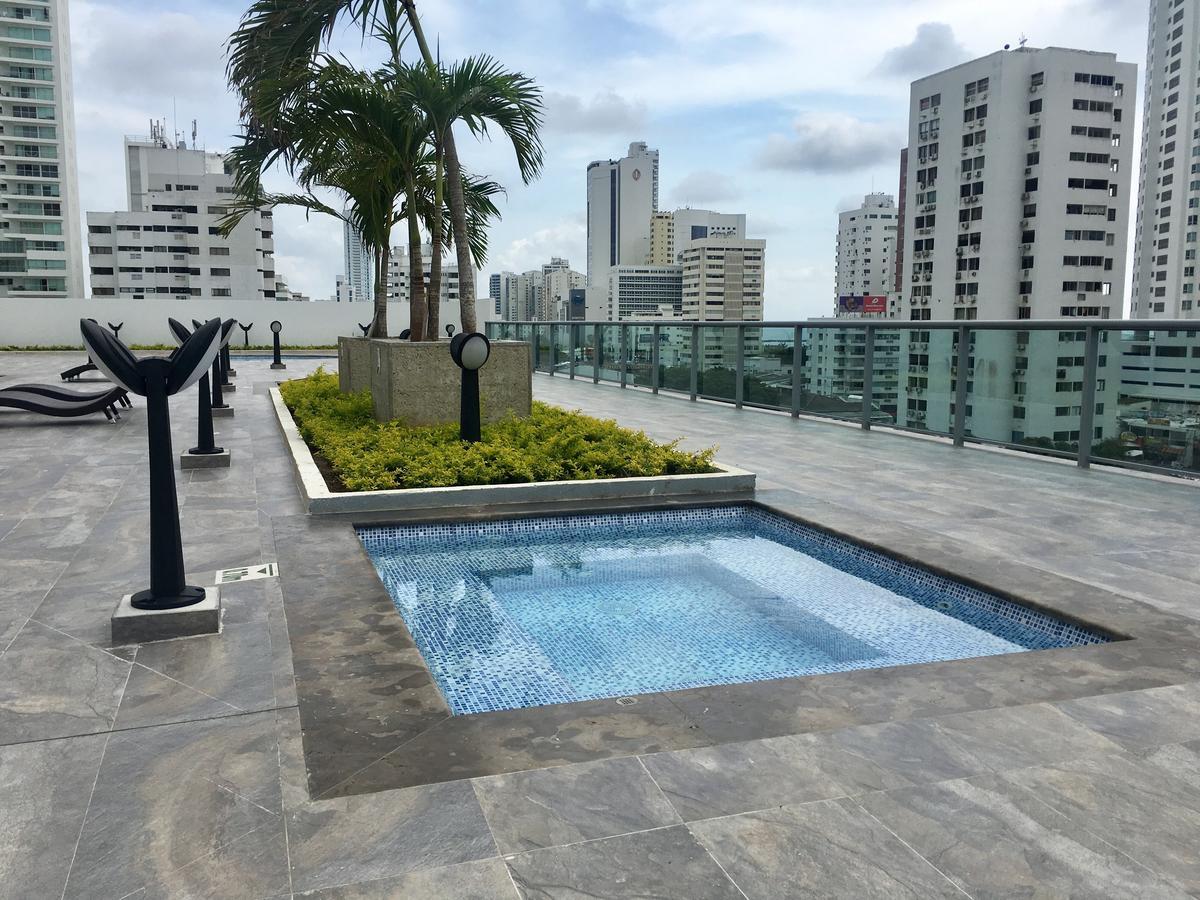 Luxury Infinitum Apartment Cartagena Exterior photo